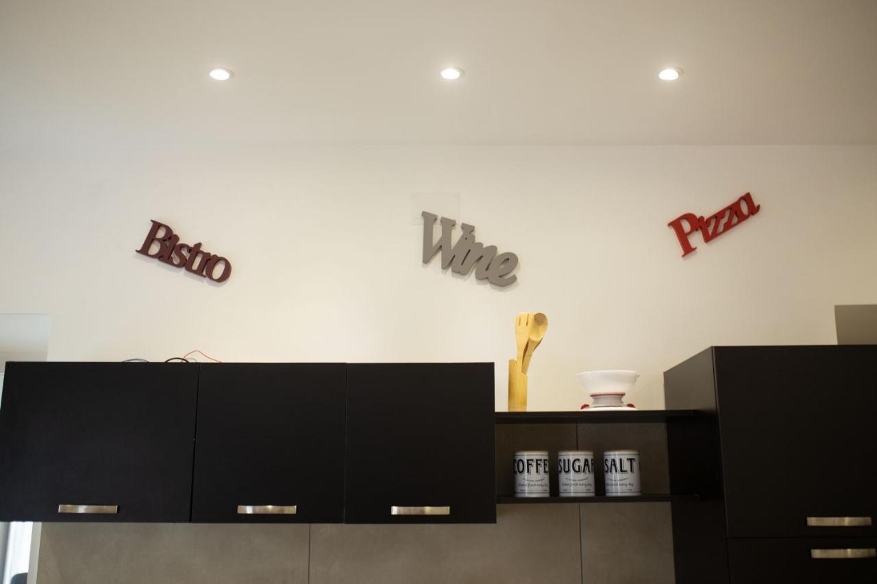 Napolidays Downtown Naples By Dimorra Apartment Ngoại thất bức ảnh